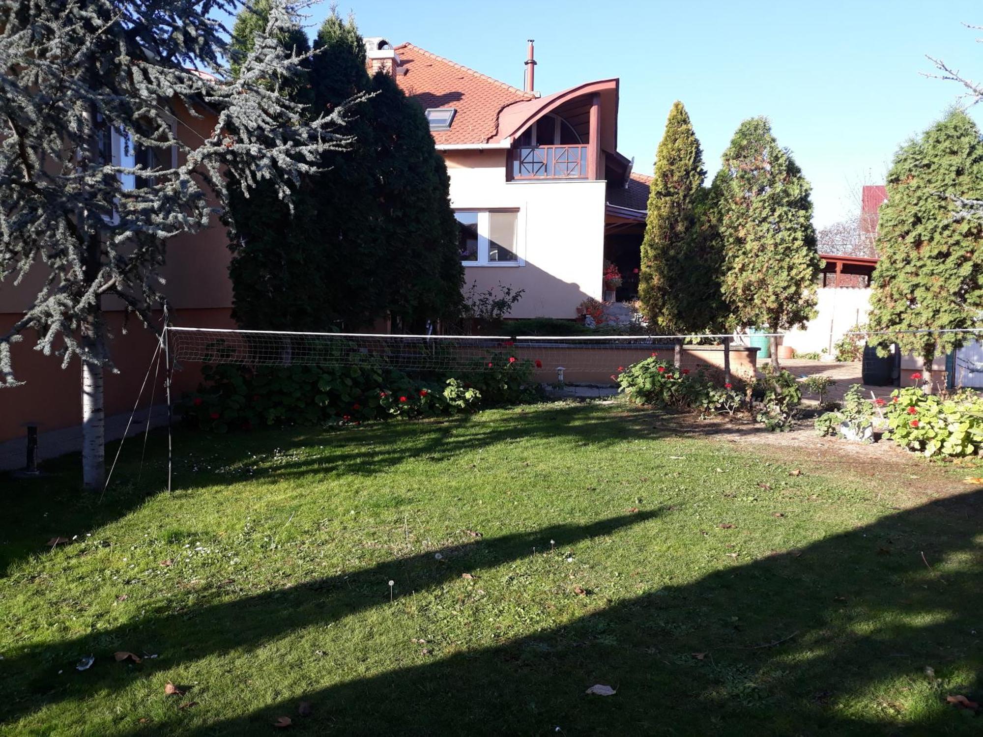 Kenezy Lux Apartman Vendeghaz Hajdúszoboszló Exterior foto